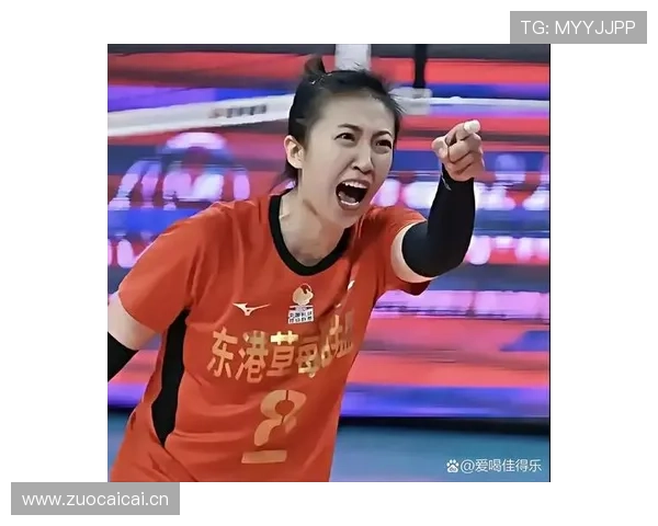 丁霞家里到底多豪？看她转身那金表差点晃瞎我眼睛！