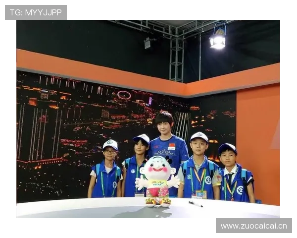 李冰洁训练完直接拎包去逛奢侈品店？