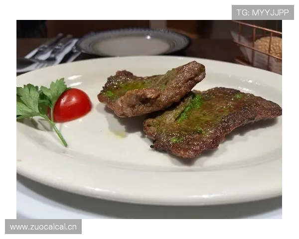 保罗·乔治家的狗都吃有机牛排？