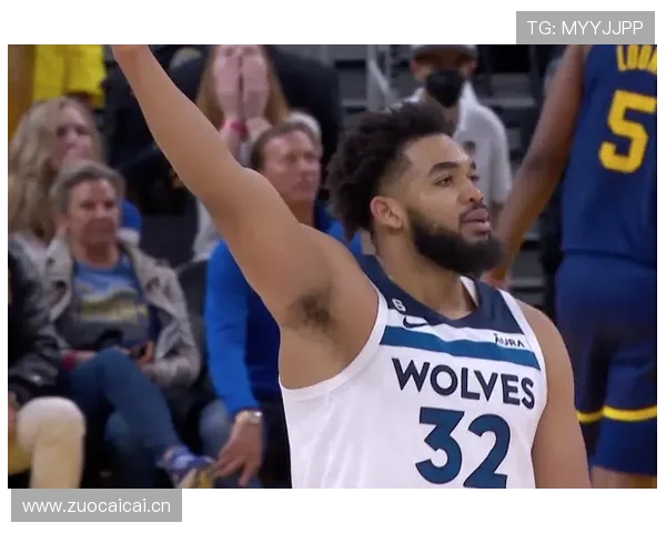 雷·阿伦关键时刻无球跑动效率领先克莱，提升球队三分威胁